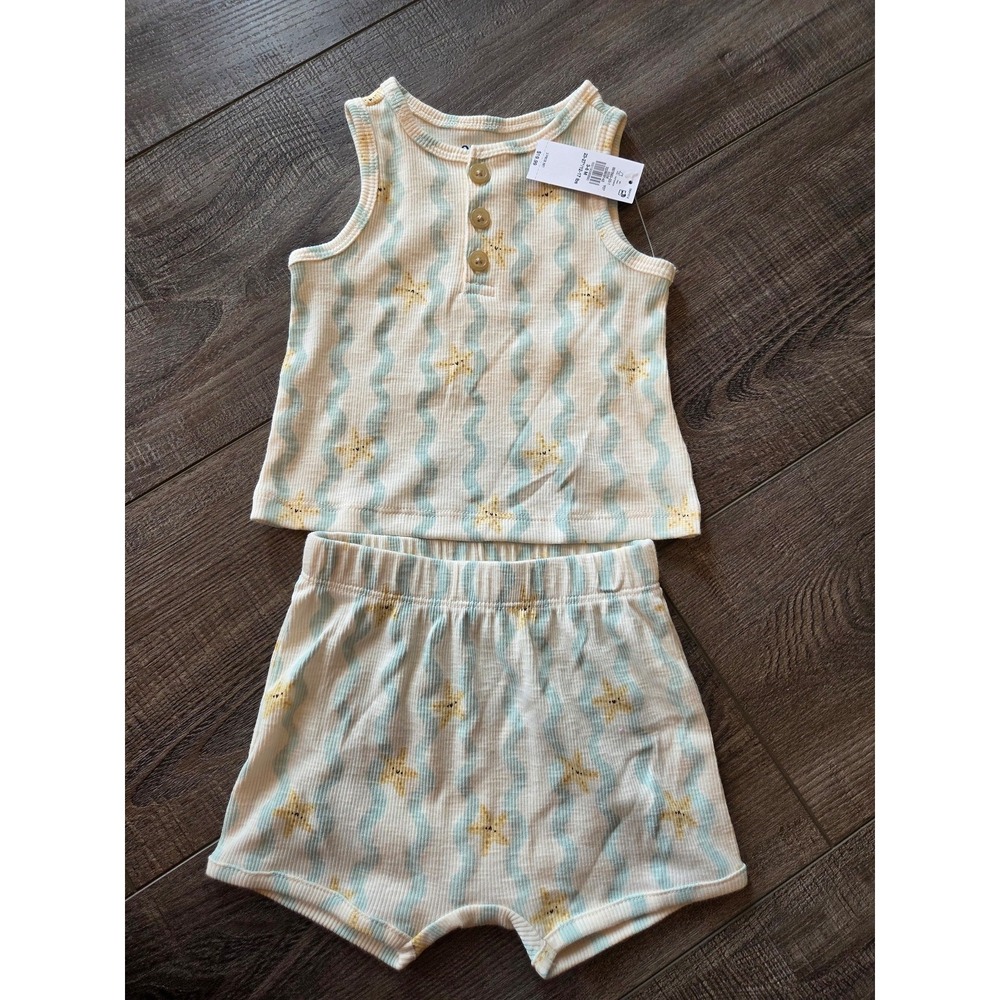 Oldâ navy baby boy outfit 3-6 mos